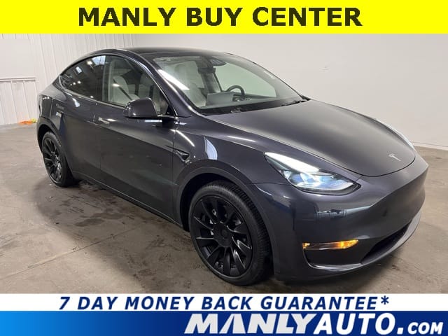 2024 Tesla Model Y Long Range's photo