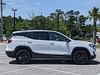 6 thumbnail image of  2021 GMC Terrain SLE