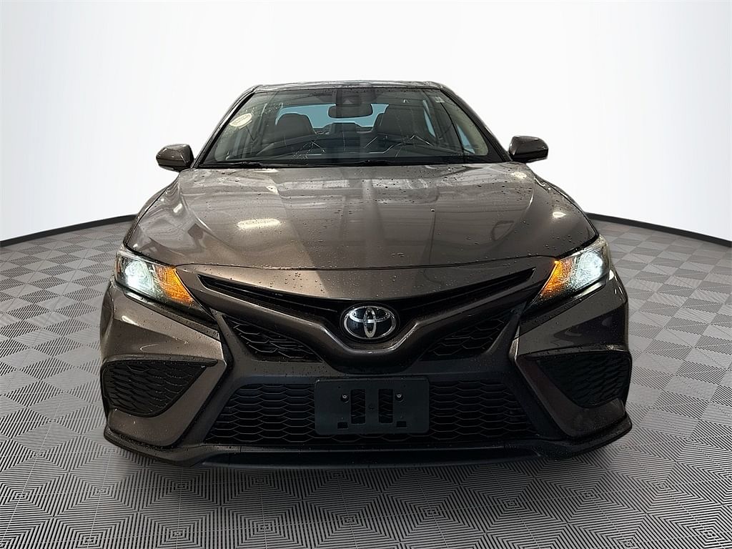 Used 2022 Toyota Camry SE with VIN 4T1T11AK0NU643962 for sale in Diberville, MS