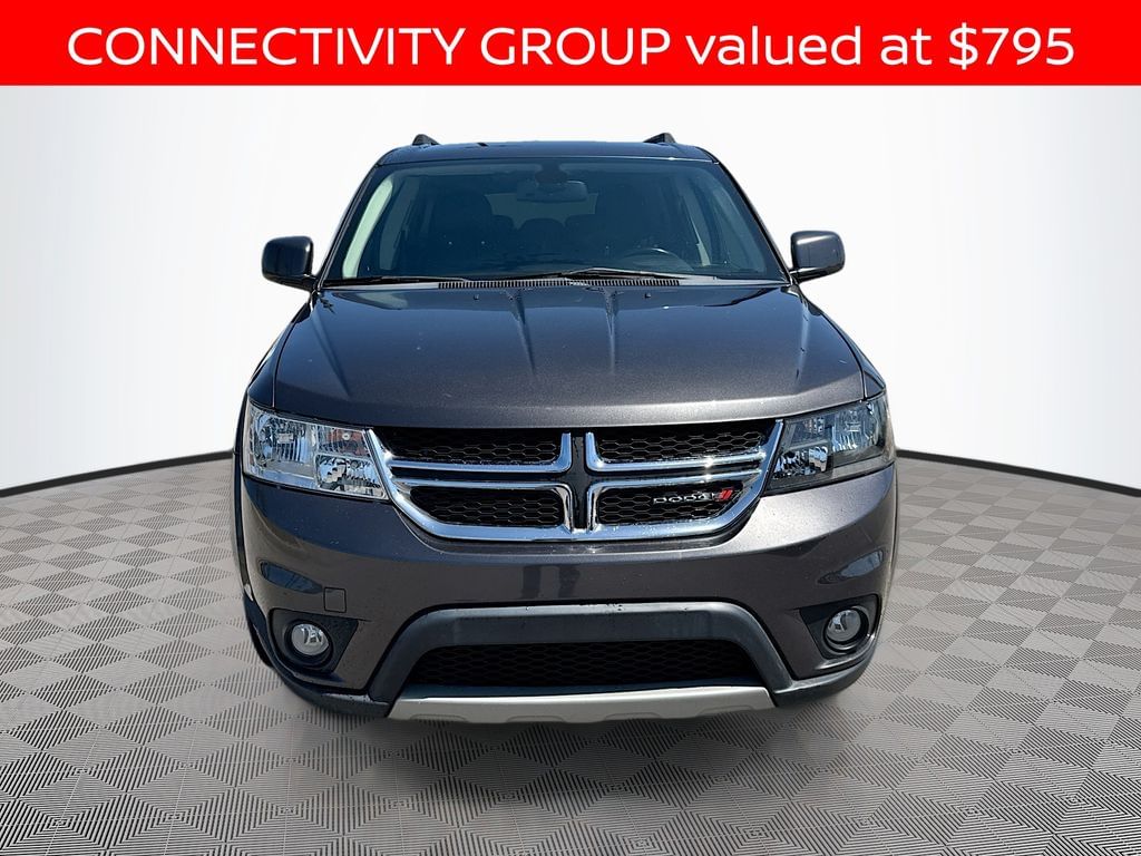 Used 2019 Dodge Journey SE with VIN 3C4PDCBB8KT836843 for sale in D'Iberville, MS