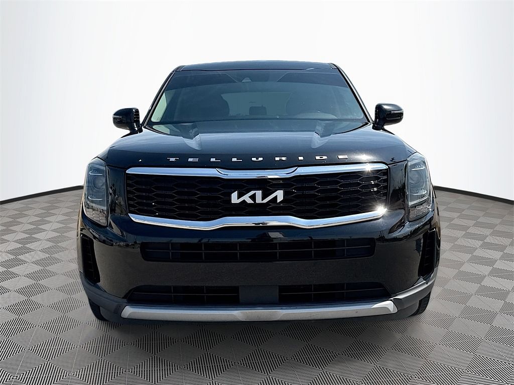 Used 2022 Kia Telluride LX with VIN 5XYP24HC7NG197510 for sale in Diberville, MS