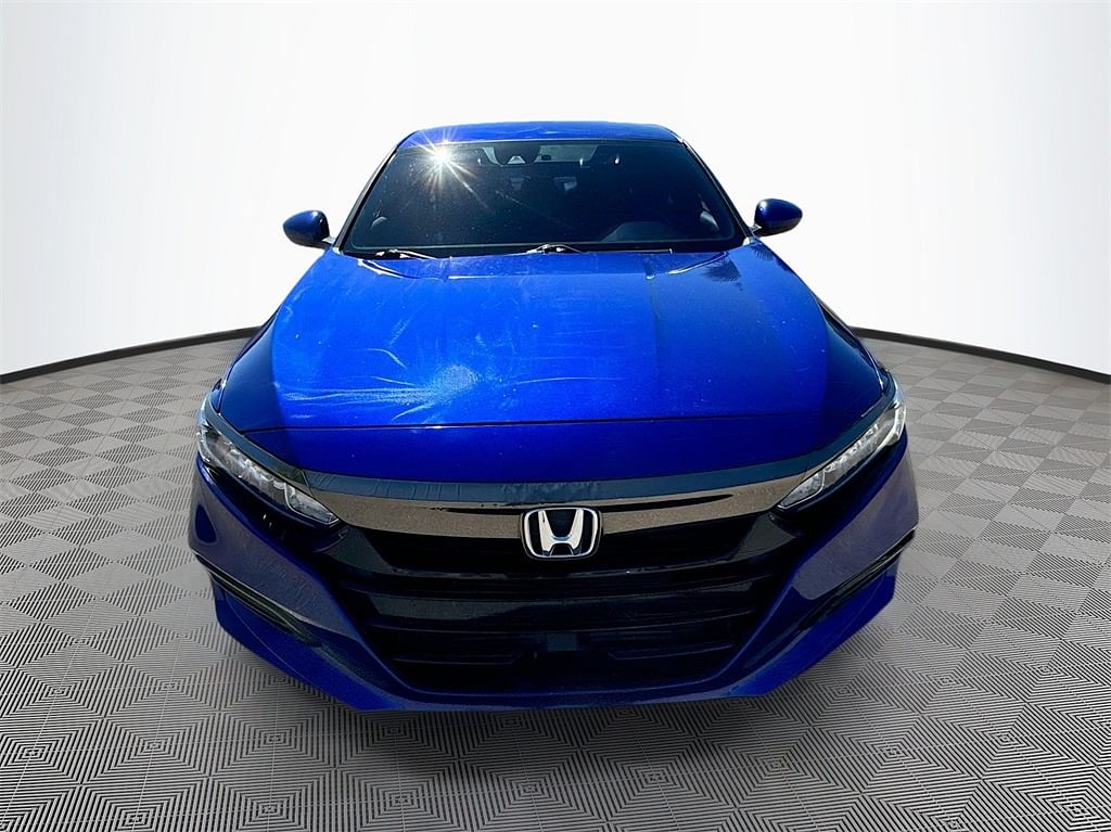 Used 2018 Honda Accord Sport with VIN 1HGCV1F3XJA058765 for sale in Diberville, MS