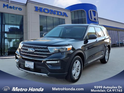 1 image of 2023 Ford Explorer XLT