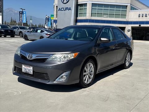 1 image of 2013 Toyota Camry XLE