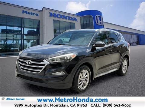 1 image of 2017 Hyundai TUCSON SE