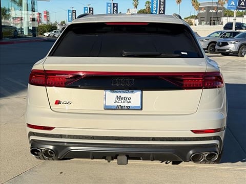 2023 Audi SQ8 4.0T quattro Premium Plus