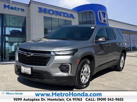 1 image of 2023 Chevrolet Traverse LS