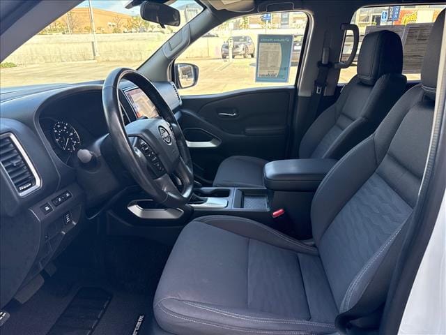 2023 Nissan Frontier SV - Photo 18