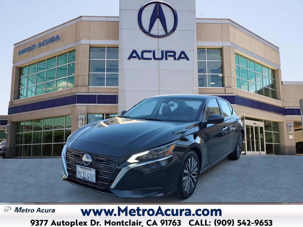 2024 Nissan Altima SV