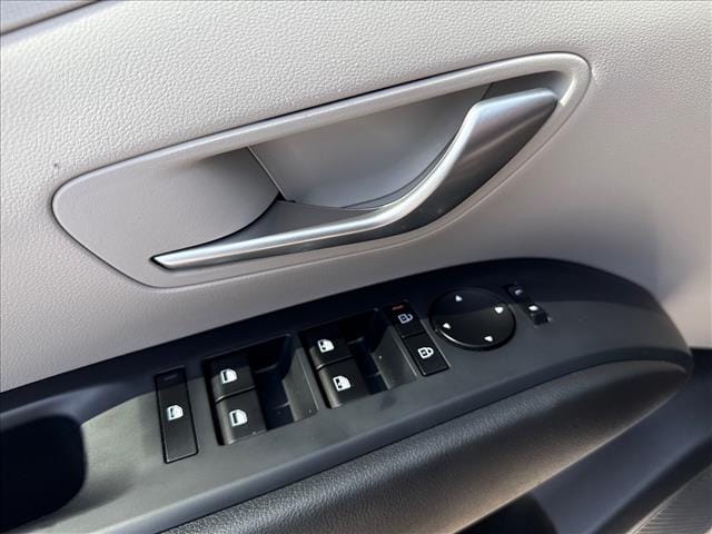 2025 Hyundai Tucson SEL - Photo 11