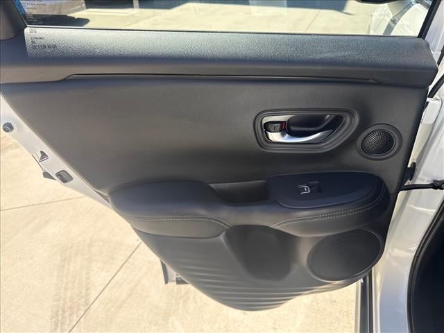 2026 Acura ADX Base - Photo 24