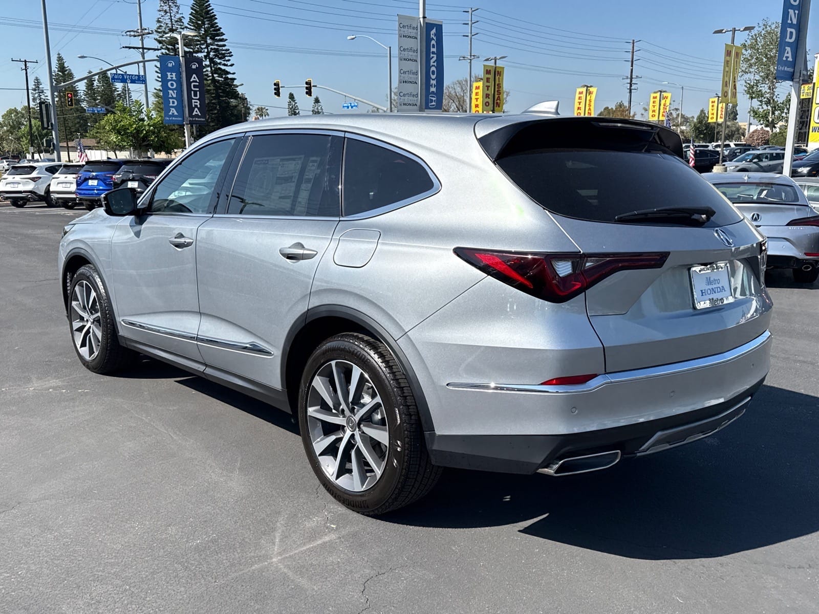 2026 Acura MDX Technology Package - Photo 9