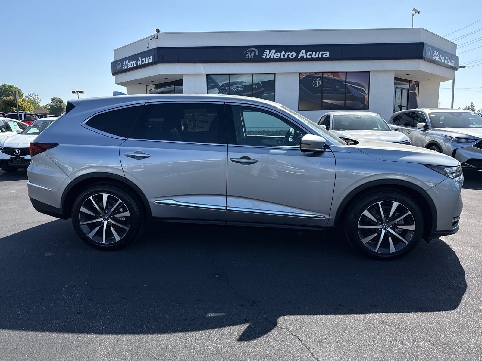 2026 Acura MDX Technology Package - Photo 5
