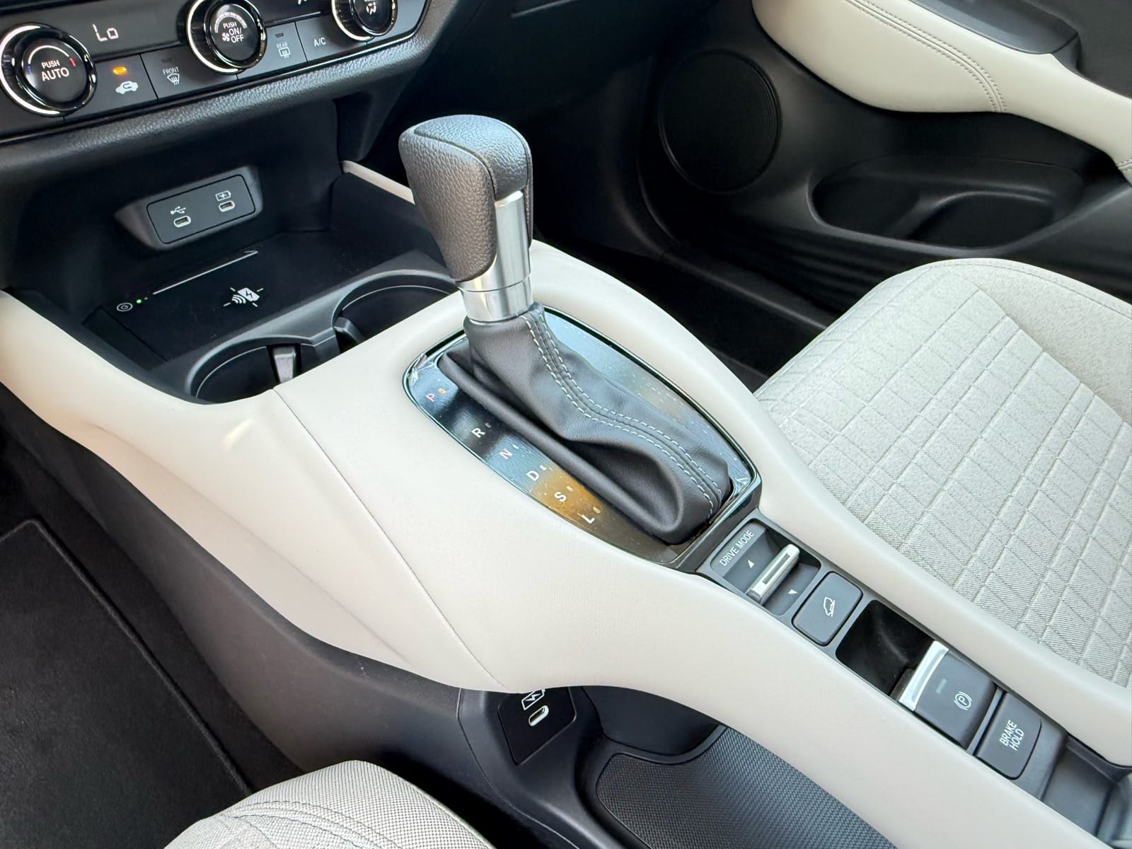 2026 Honda HR-V LX - Photo 7