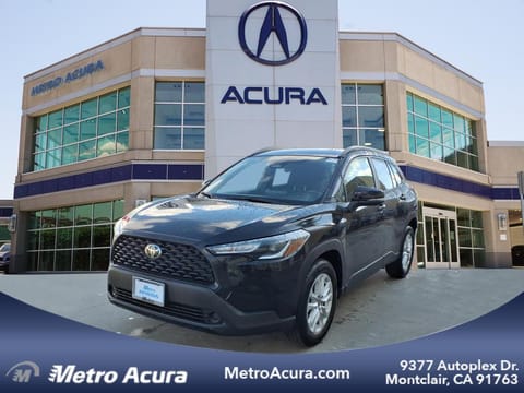 1 image of 2023 Toyota Corolla Cross LE