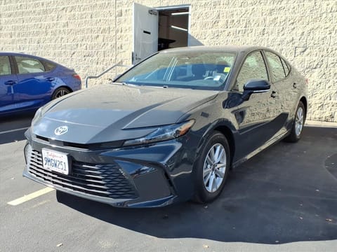 1 image of 2025 Toyota Camry