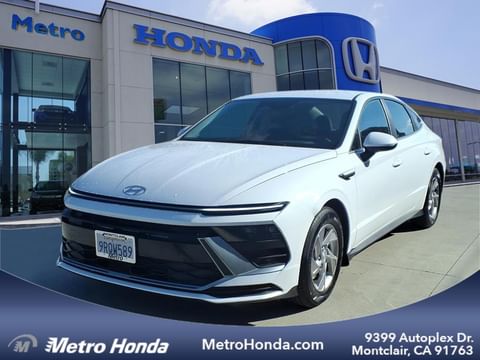 1 image of 2025 Hyundai SONATA SE
