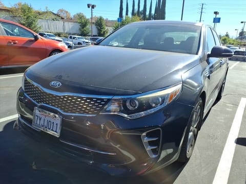 1 image of 2017 Kia Optima EX