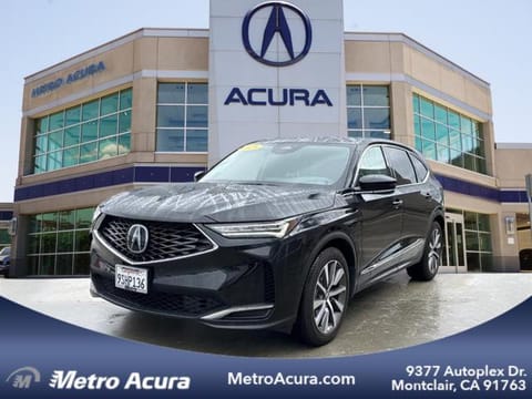 1 image of 2025 Acura MDX w/Tech