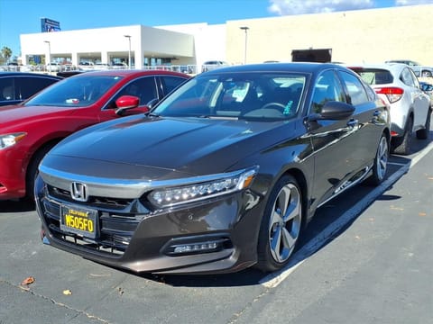1 image of 2018 Honda Accord Touring