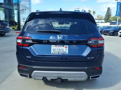 2023 Honda Pilot Elite