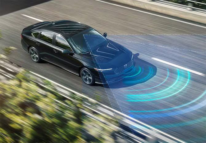 Imagen de los sensores frontales del Honda Accord 2025.