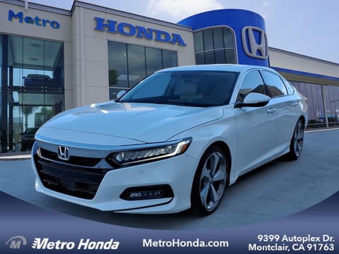 1 image of 2018 Honda Accord Touring