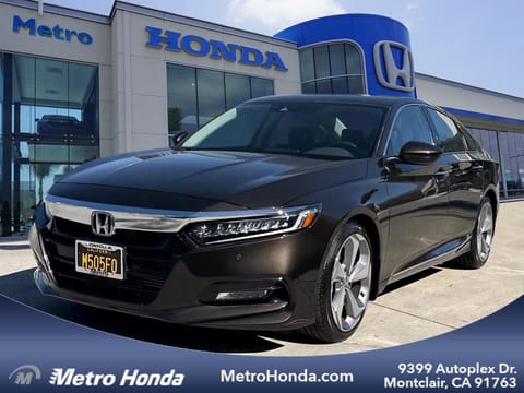 1 image of 2018 Honda Accord Touring