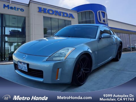 1 image of 2004 Nissan 350Z