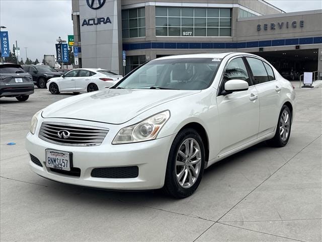 2008 INFINITI G 35 Journey's photo