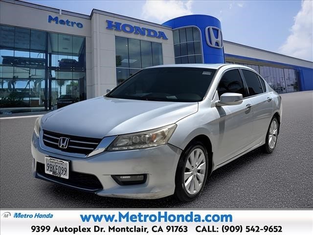 2015 Honda Accord Touring Auto's photo