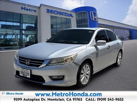 1 image of 2015 Honda Accord Touring