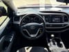 6 imagen en miniatura de 2017 Toyota Highlander LE