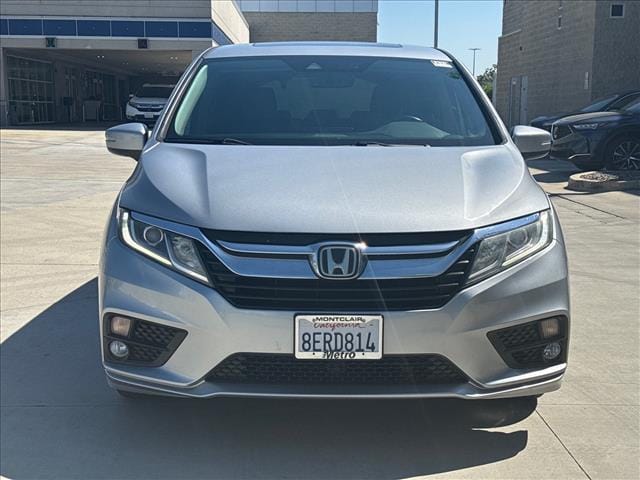 Used 2018 Honda Odyssey EX-L with VIN 5FNRL6H77JB054868 for sale in Montclair, CA