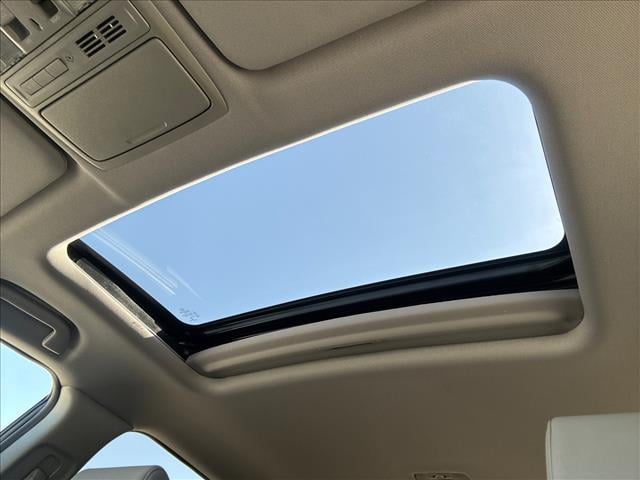 2020 Honda CR-V Touring - Photo 16