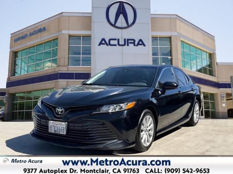 1 image of 2020 Toyota Camry LE