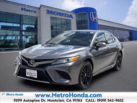 1 image of 2020 Toyota Camry XSE
