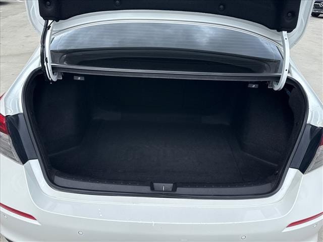 2022 Honda Civic Touring - Photo 19