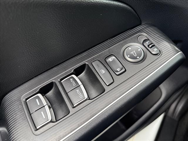 2022 Honda Civic Touring - Photo 11
