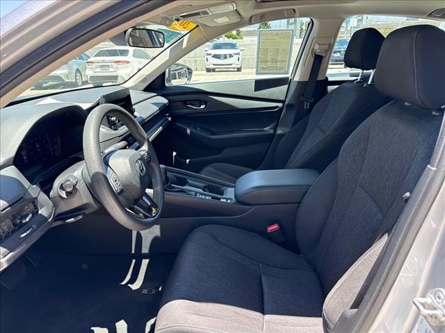 2023 Honda Accord EX - Photo 17