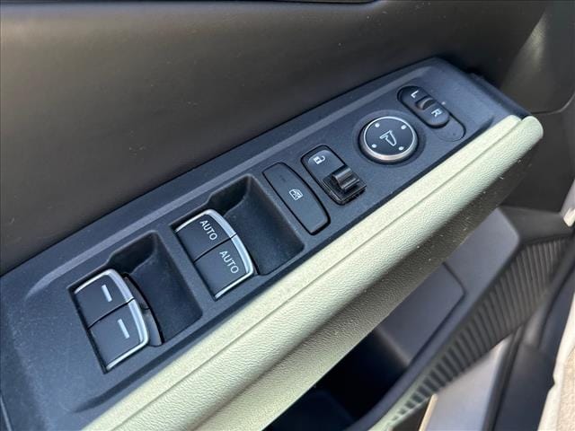 2023 Honda Accord EX - Photo 8