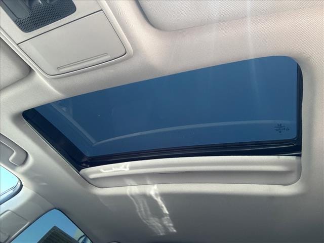 2023 Honda Accord Hybrid Touring - Photo 15