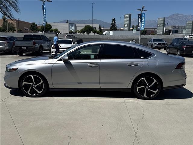 2023 Honda Accord Hybrid Touring - Photo 21