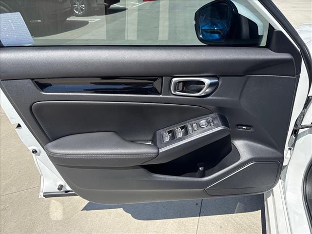 2023 Honda Civic Touring - Photo 21