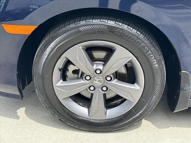 2023 Honda Odyssey EX - Photo 16