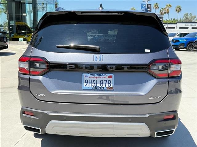 2023 Honda Pilot Elite - Photo 4