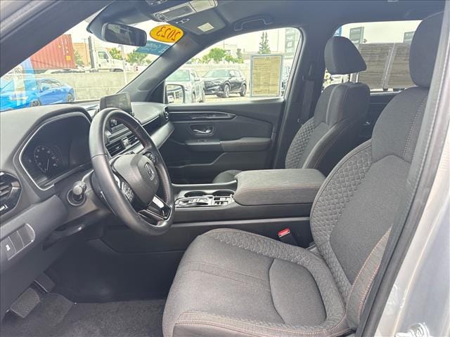 2023 Honda Pilot Sport - Photo 18