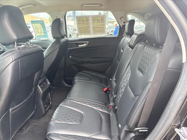 2024 Ford Edge Titanium - Photo 23
