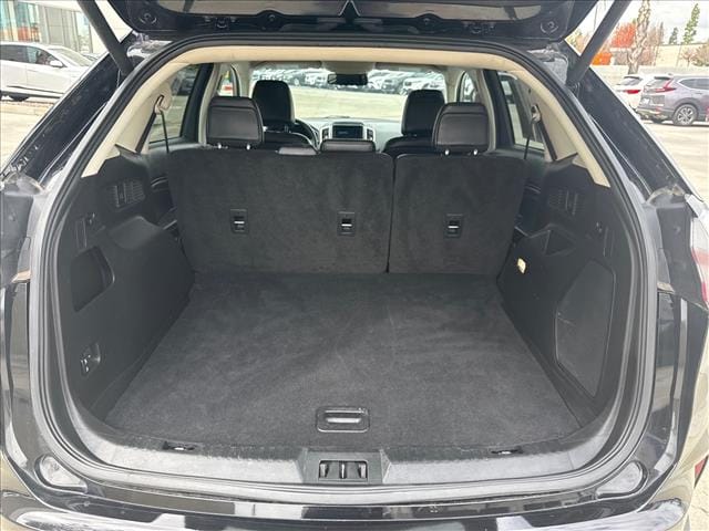 2024 Ford Edge Titanium - Photo 18