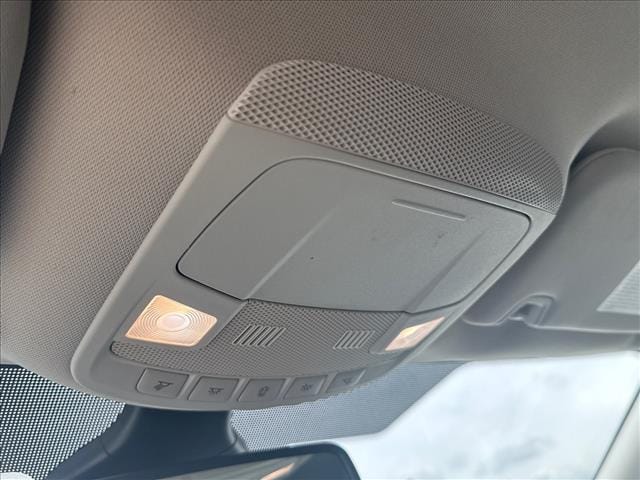 2024 Ford Edge Titanium - Photo 16